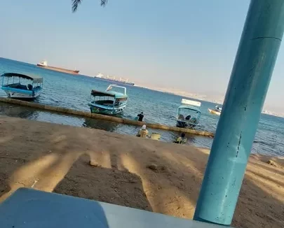 ارض تجاري على الكورنيش العقبة